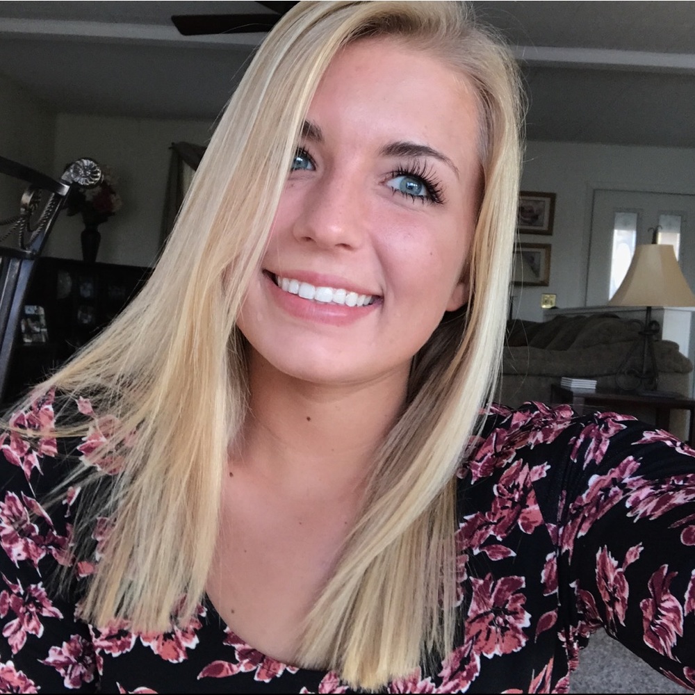 Meet your Posher, Allison